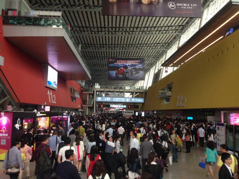Date with SMILE LED at 2015 Canton Fair