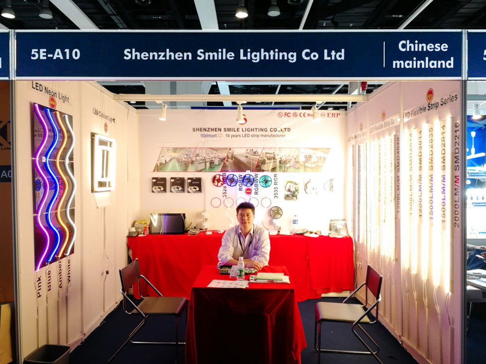 SMILE LIGHTING attend the HK International Lighting Exhibition（Autumn）2019